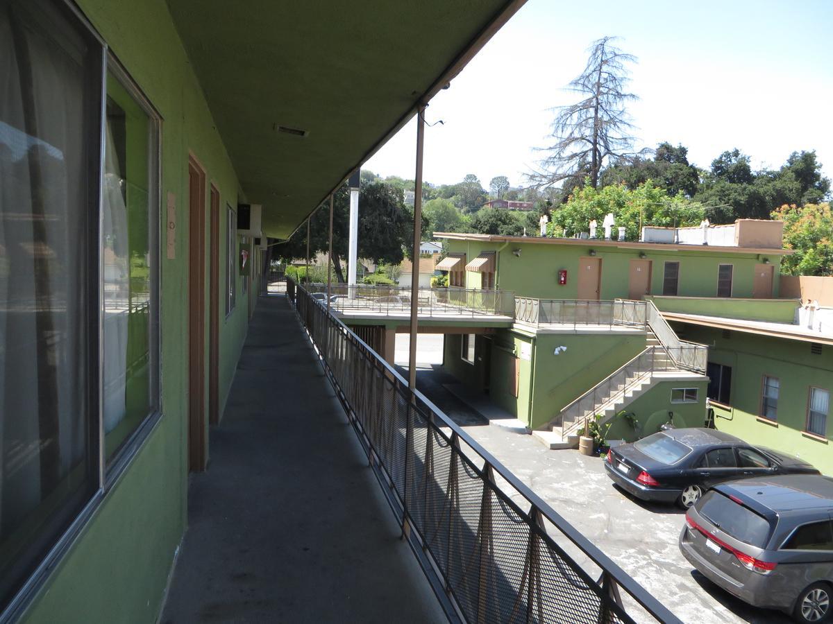 Park Motel Studio City Kültér fotó